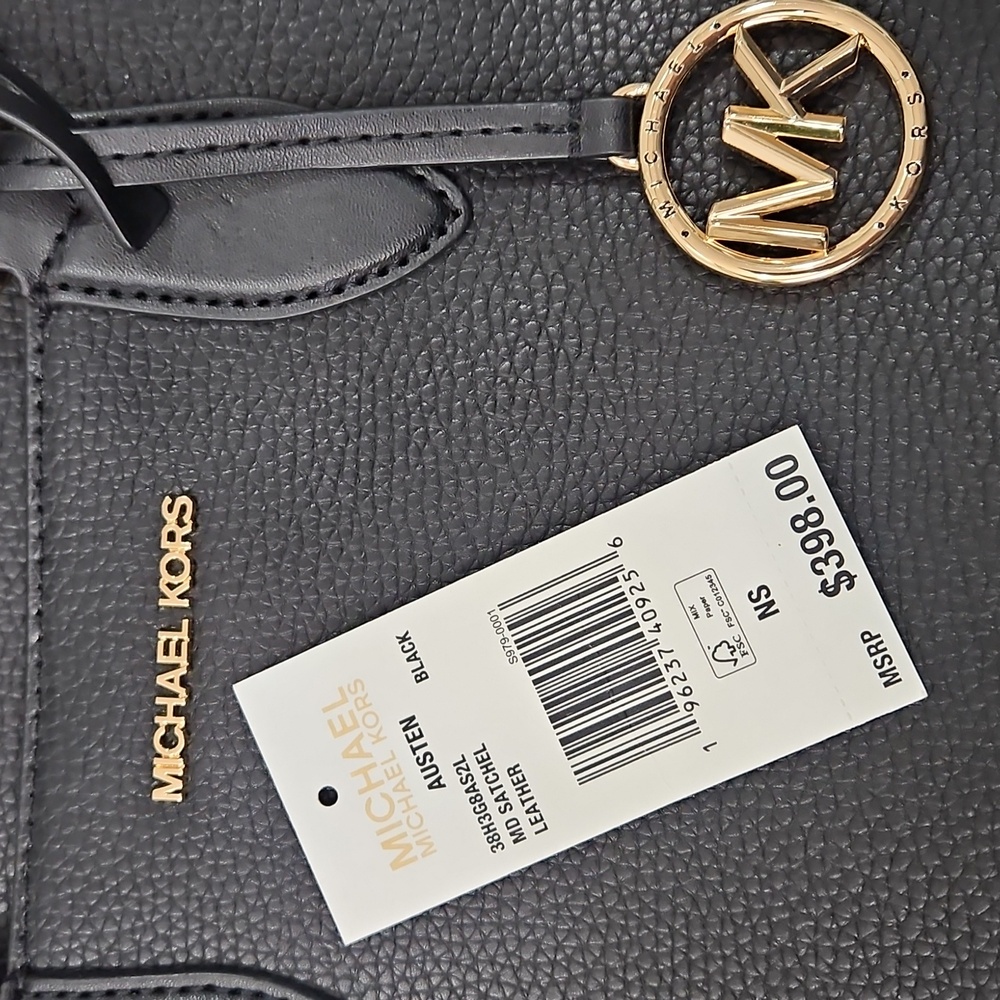 NEW MICHAEL Michael Kors Women's Black Austen Pebbled-leather Shoulder Bag black - Picture 3 of 7